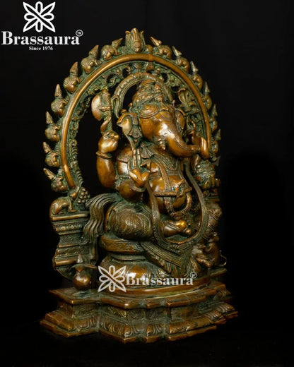 Brass Ring Ganesha Statue Weight 16.8 Kg And Height 18 Inch