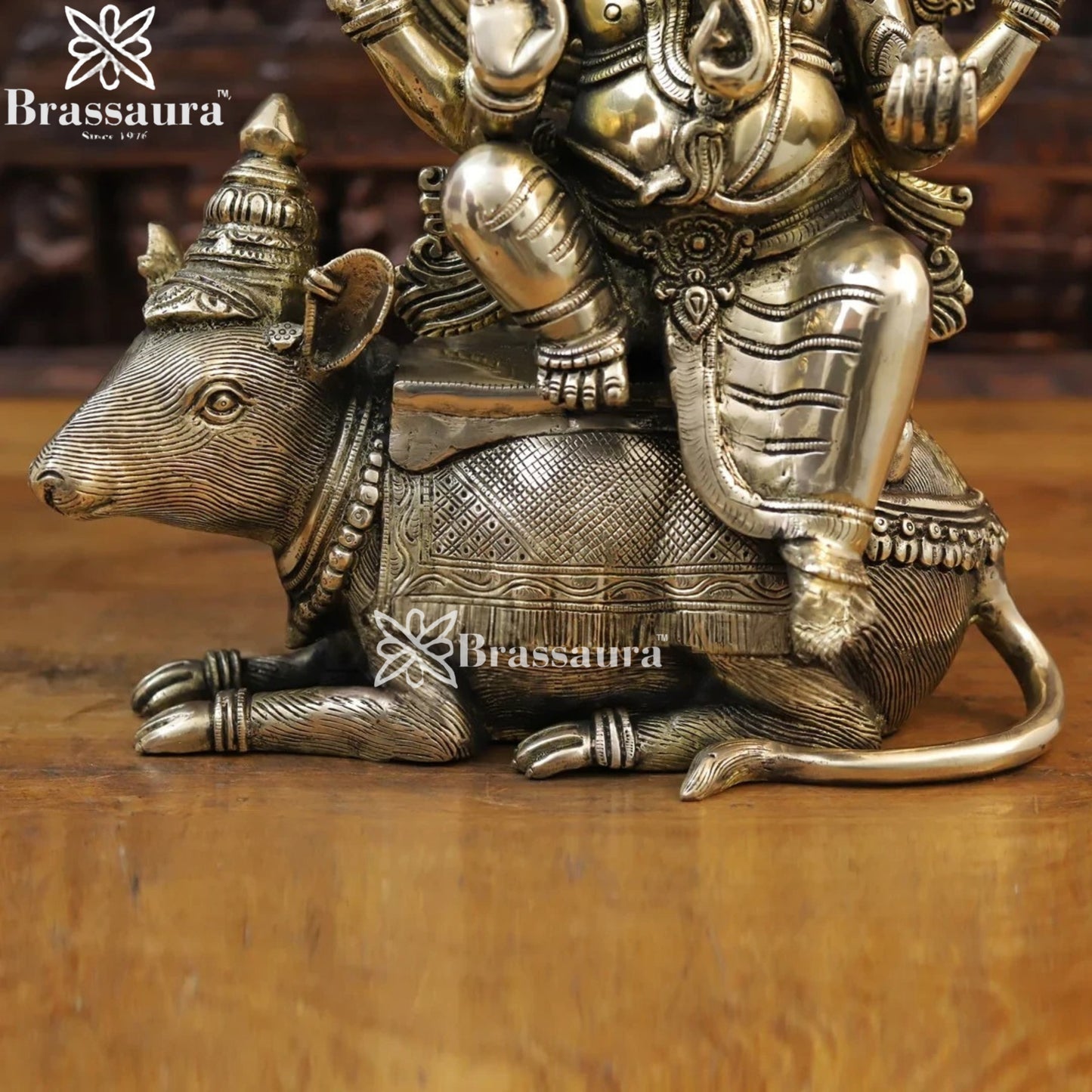 Brass Ganesha On Rat Weight 14.3 Kg & Height 16.5 Inch