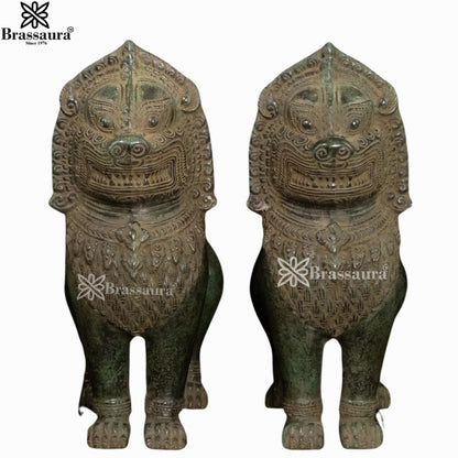 Bronze Balinese Temple Lion Idol For Home Decor Weight 2.8 Kg And Height 11 Inch