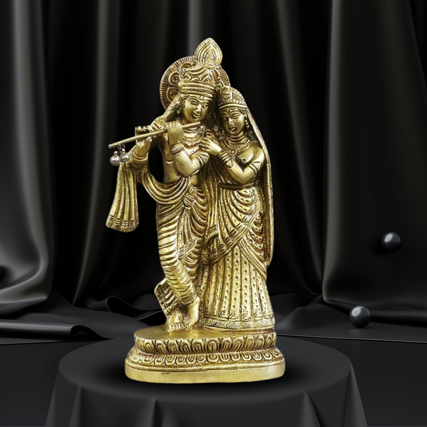 Brass Radha Krishna Weight 1.5 Kg And Height 8.5 Inch