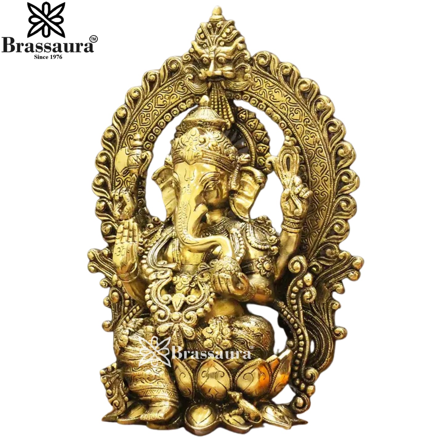 Brass Jewellery Ganesha Statue Weight 10.72 Kg And Height 15.5 Inch