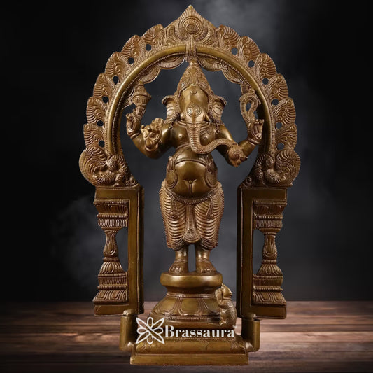 Brass Vintage Ganesha Statue Weight 5.6 Kg & Height 14 Inch