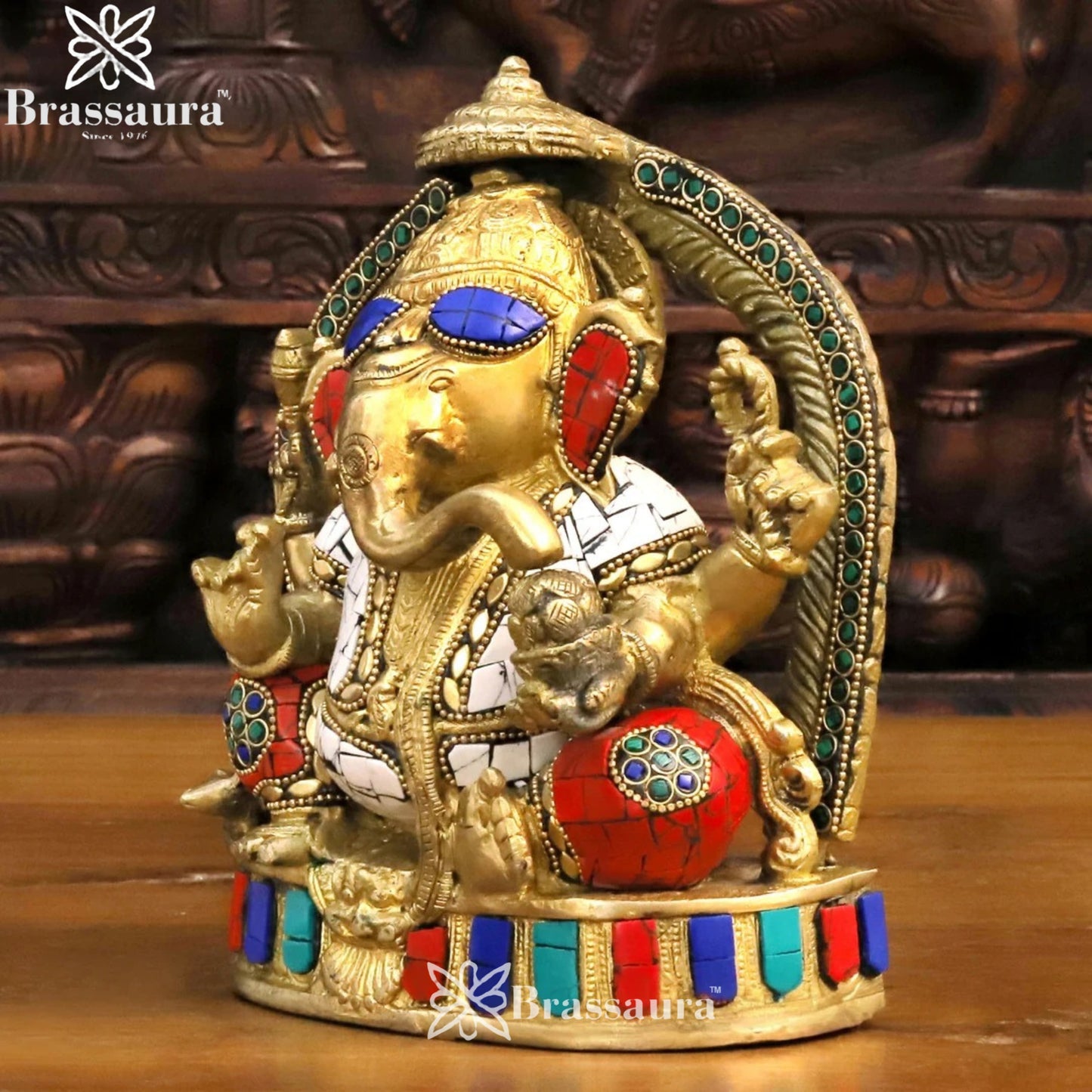 Brass Gem Stone Work Ring Ganesha Weight 9 Kg & Height 12 Inch