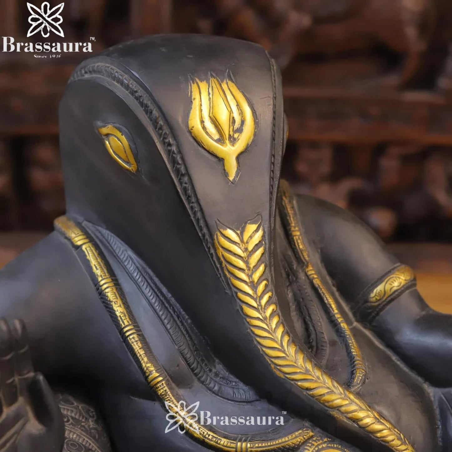 Brass Relaxing Ganesha Weight 13.3 Kg & Height 11 Inch