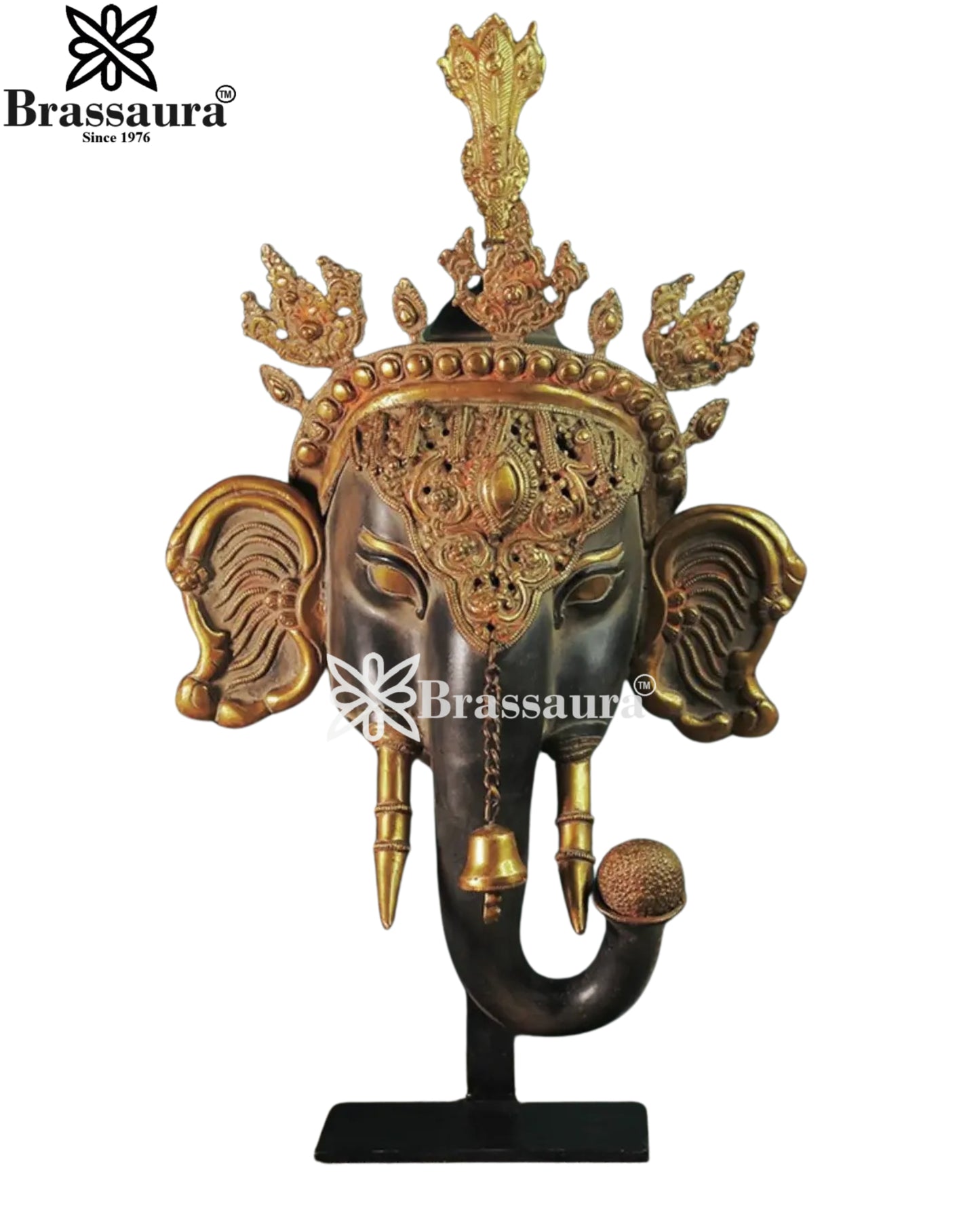 Brass Ganesha Statue Weight 6.1 Kg And Height 21.5 Inch