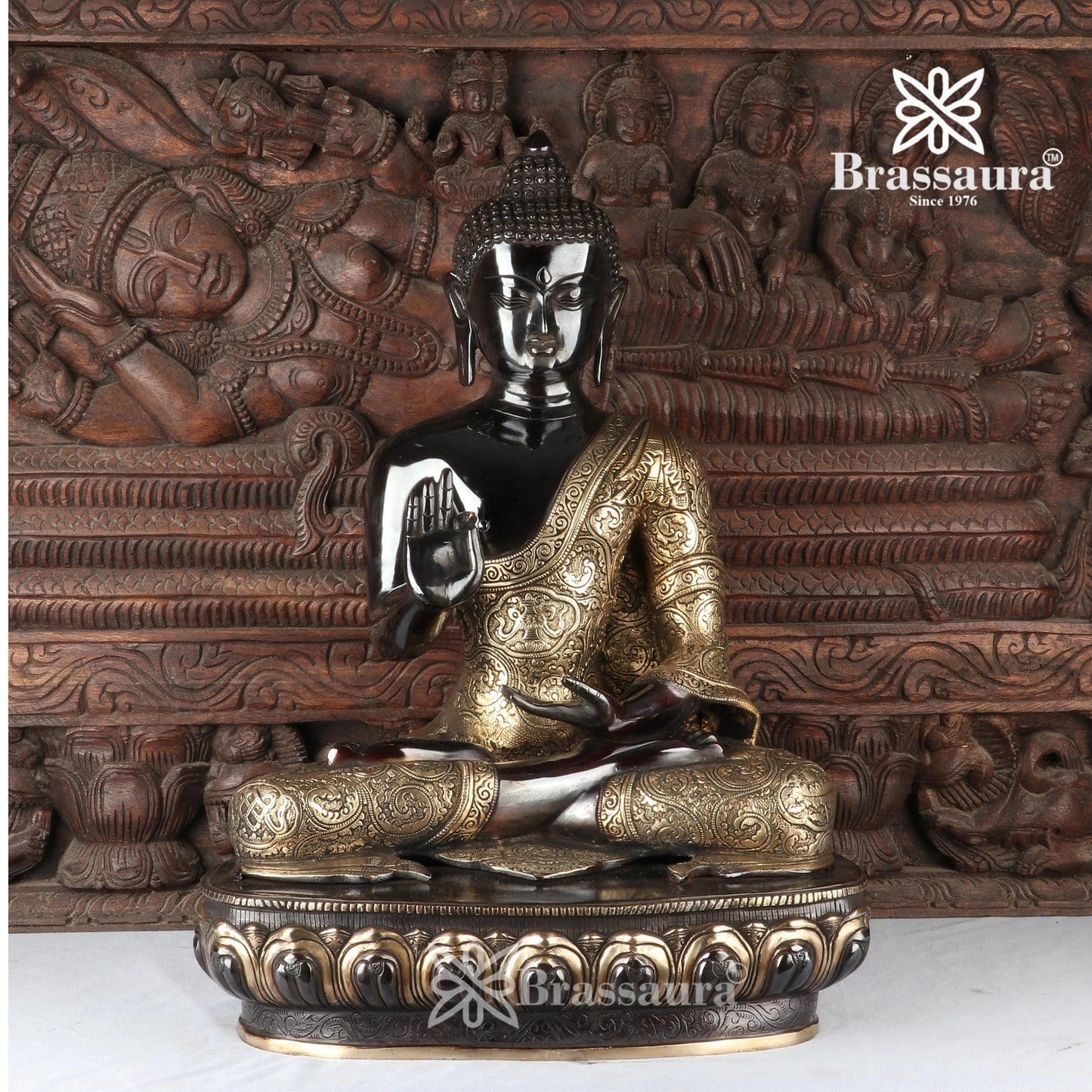Brass Blessing Buddha Weight 21.9 kg & Height 22 Inch