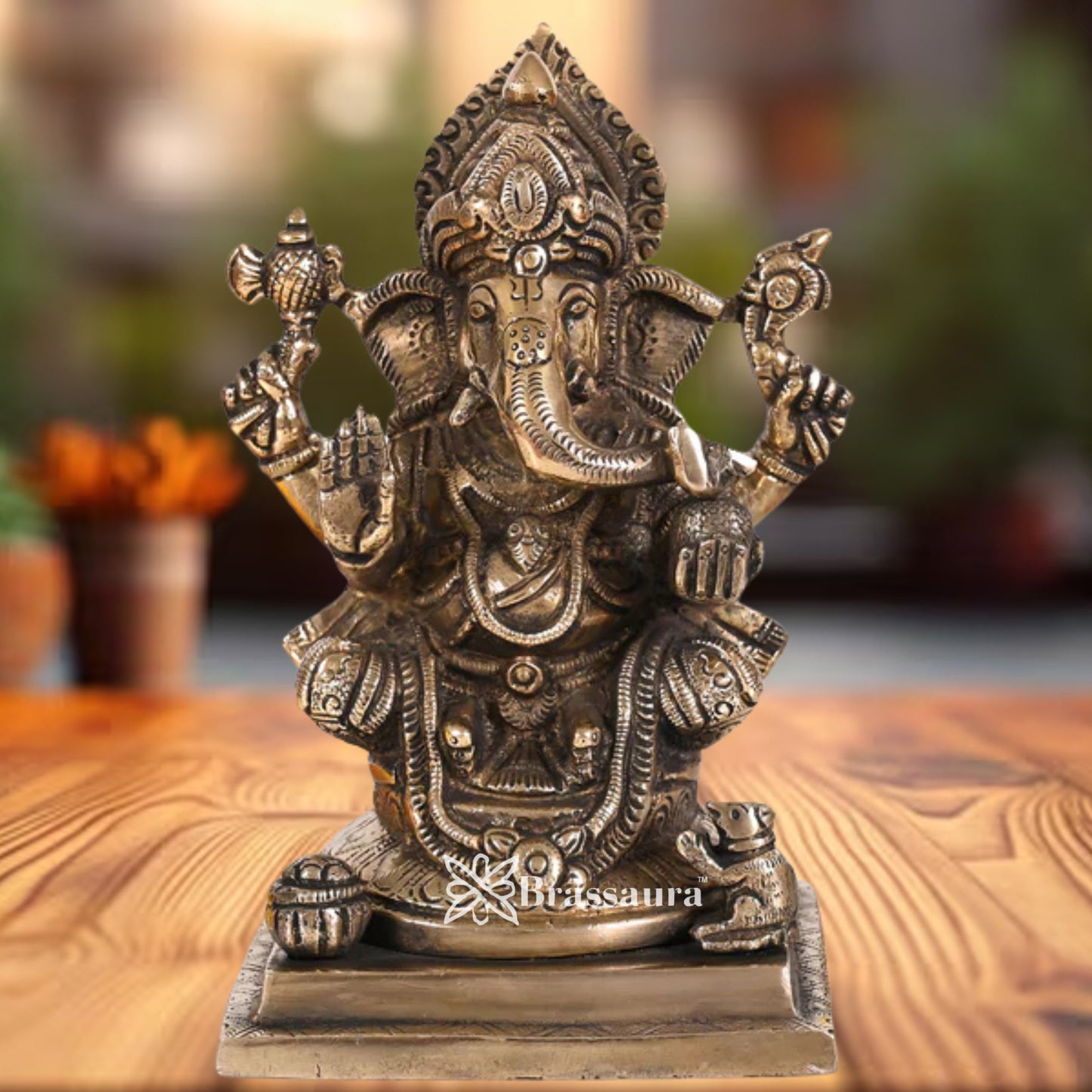 Brass Ganesha Statue Weight 2.3 Kg & Height 7 Inch