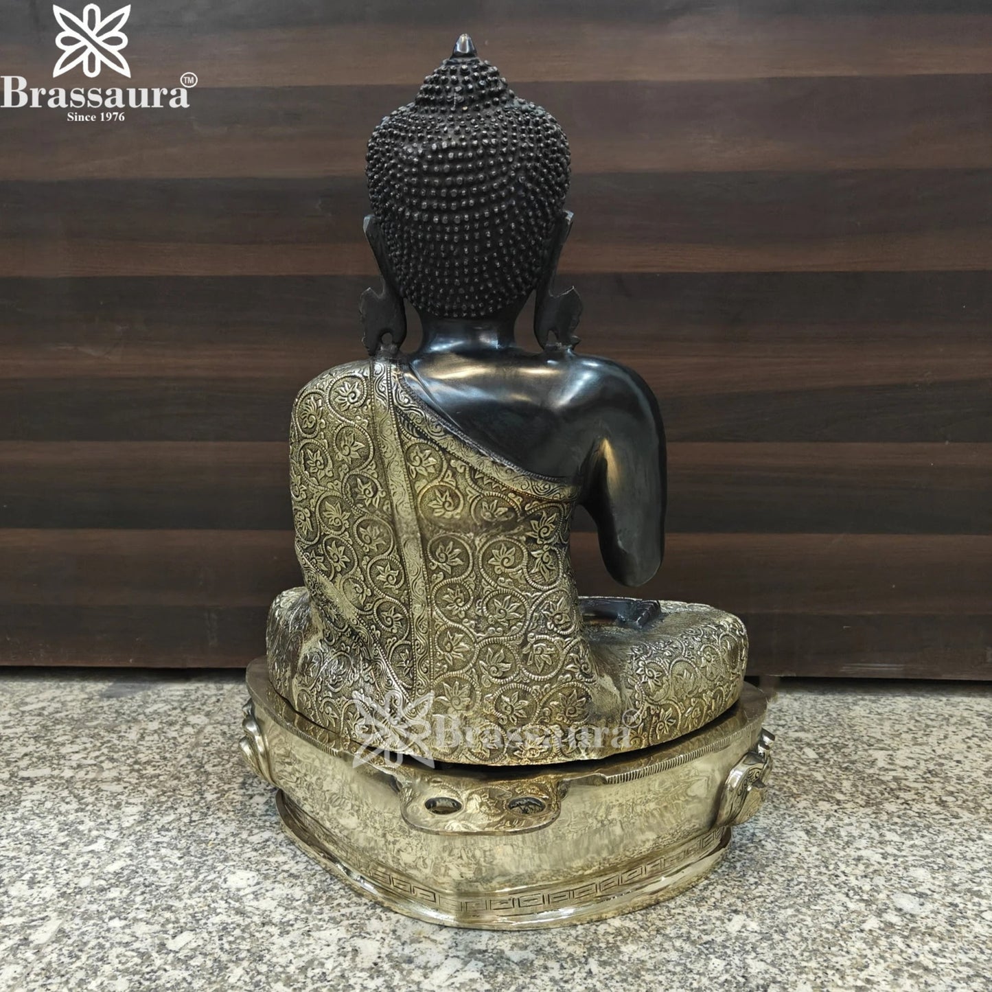 Brass Blessing Buddha Weight 24 kg & Height 21 Inch