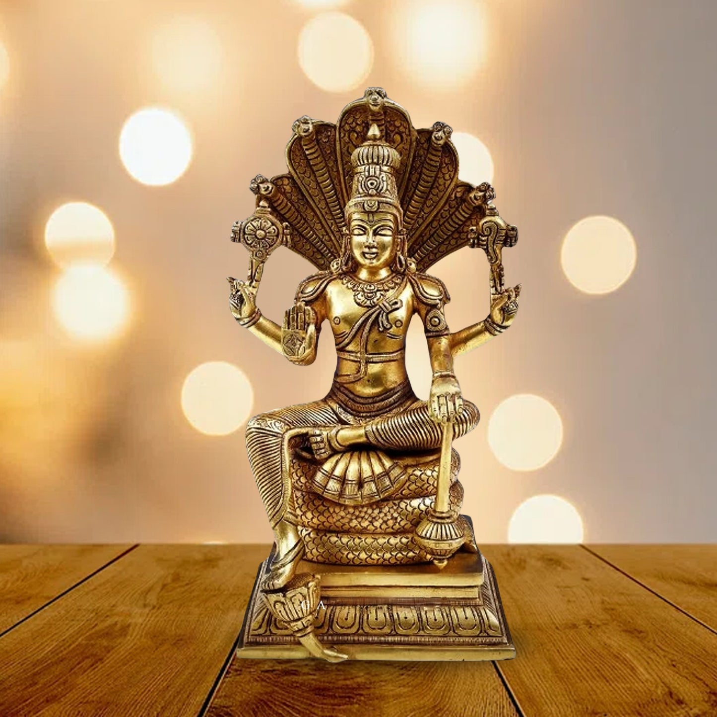 Brass Super fine Vishnu Statue Weight 8.7 Kg And Height 15 Inch