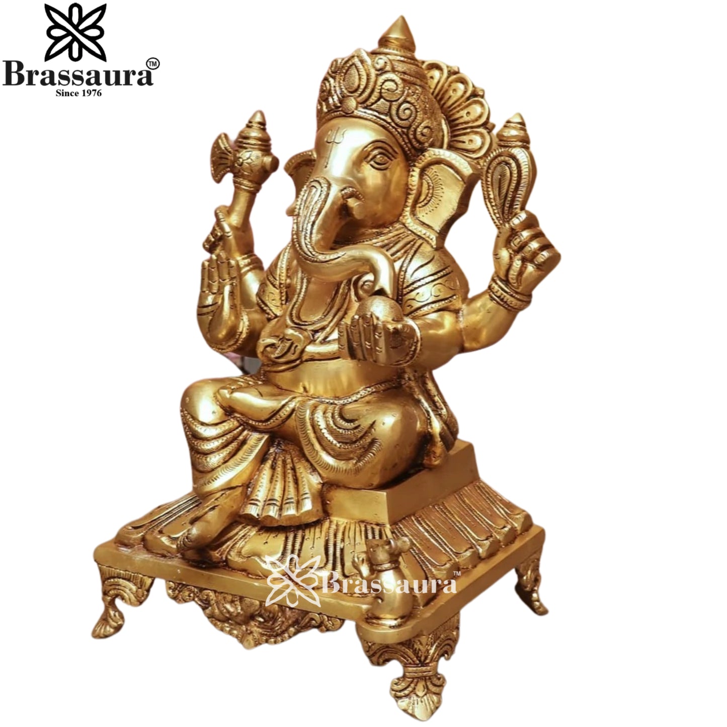 Brass Super fine Ganesha Weight 10.5 Kg & Height 13 Inch