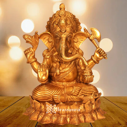 Brass Lotus Ganesha Statue Weight 4.6 Kg & Height 9.5 Inch