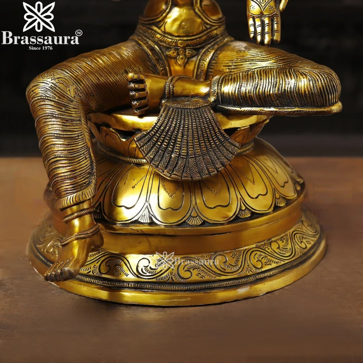 Brassaura™ Handcrafted Brass Laxmi Idol – Height 24 Inches & Weight 28.7 Kgs | Devotional Statue