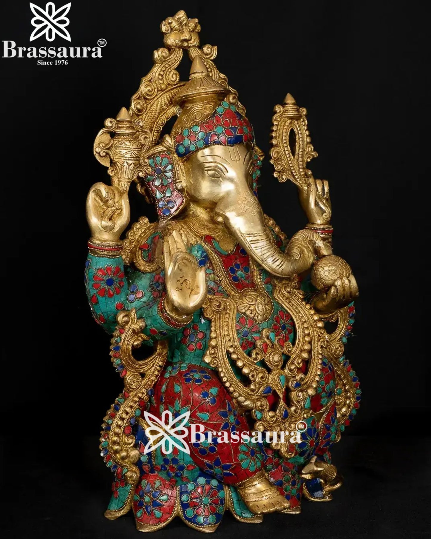 Brass Jewellery Gem Stone Work Ganesha Statue Weight 22 Kg And Height 21 Inch