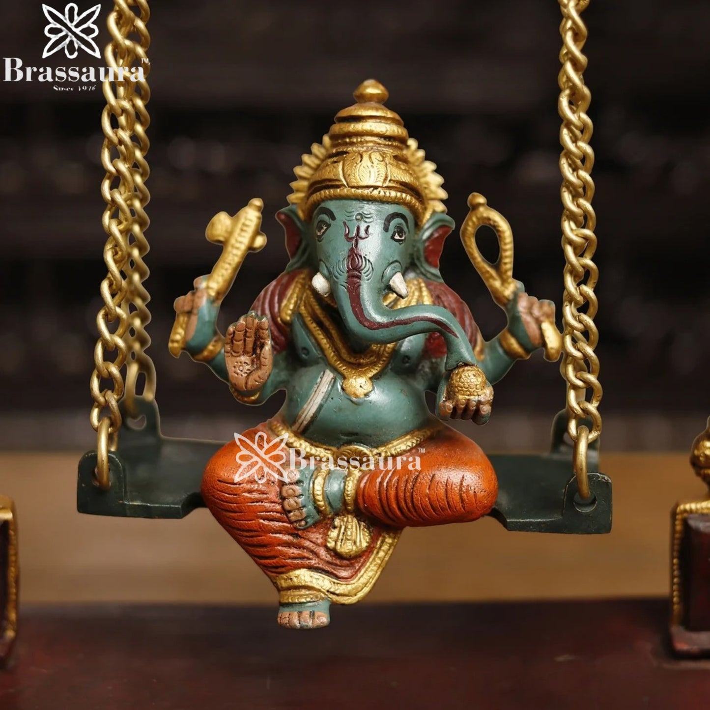Brass Artistic Ganesha Jhula Weight 5.5 Kg & Height 15 Inch