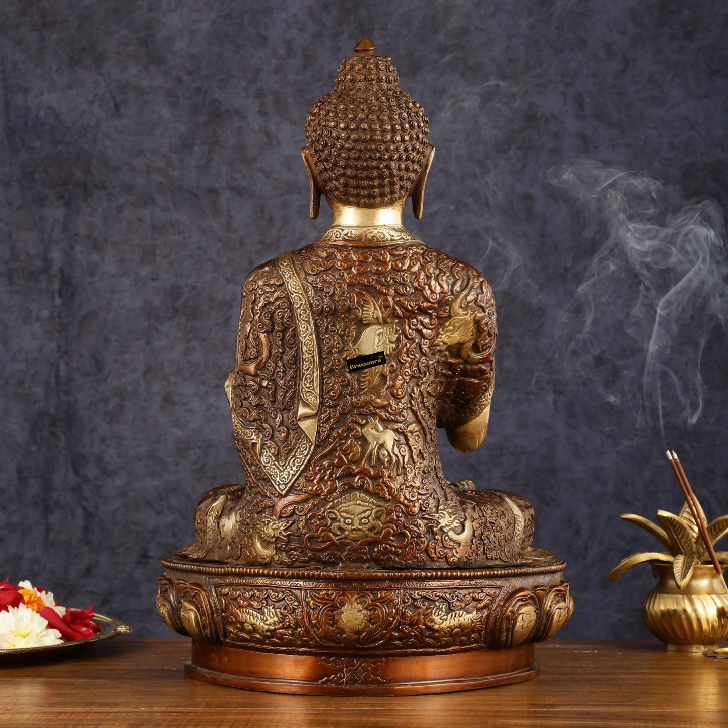 Brassaura™ Brass Elegant Buddha Idol – Height 17 Inches, Weight 11 Kgs