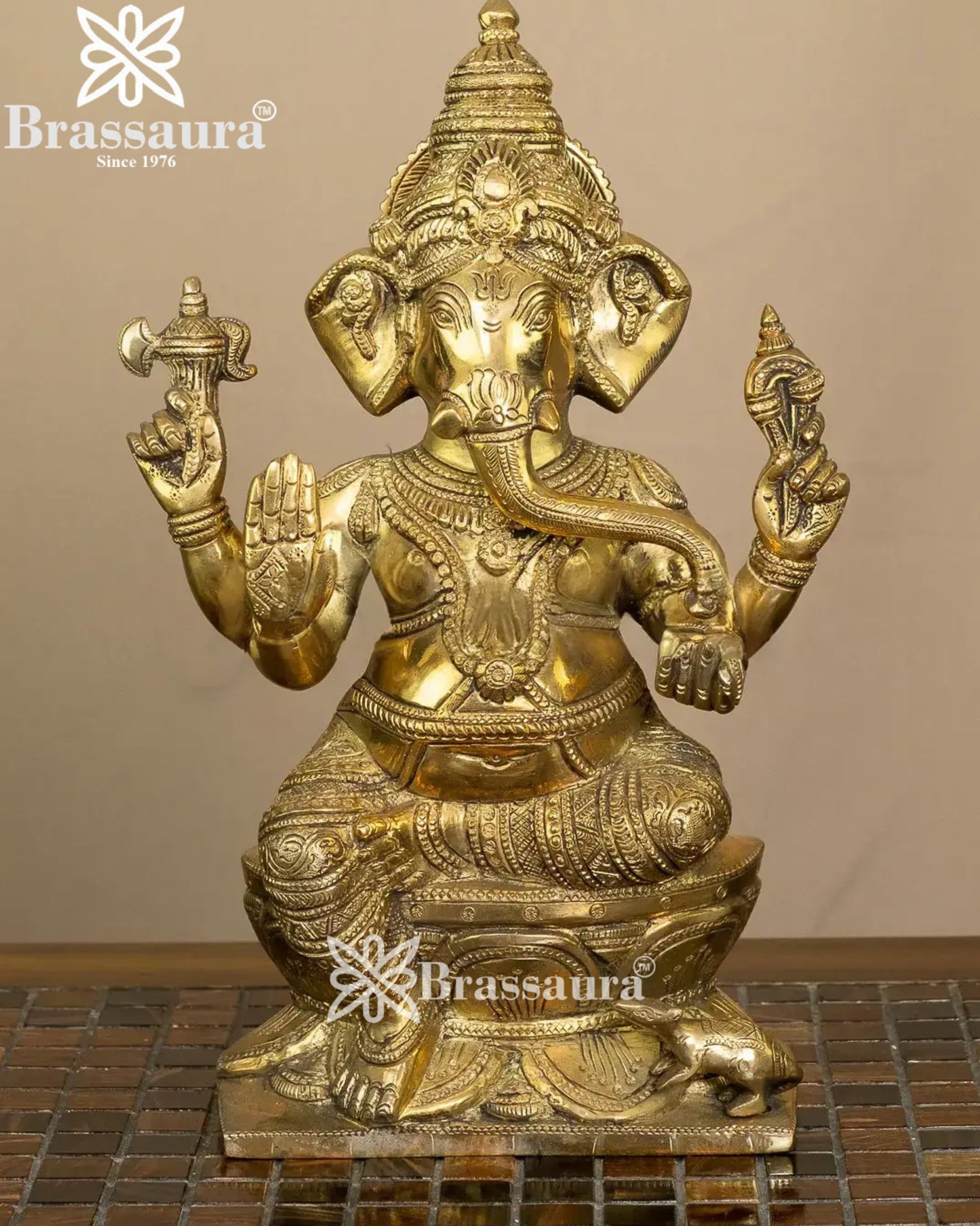 Brass Ganesha Statue Weight 5.4 Kg And Height 12 Inch