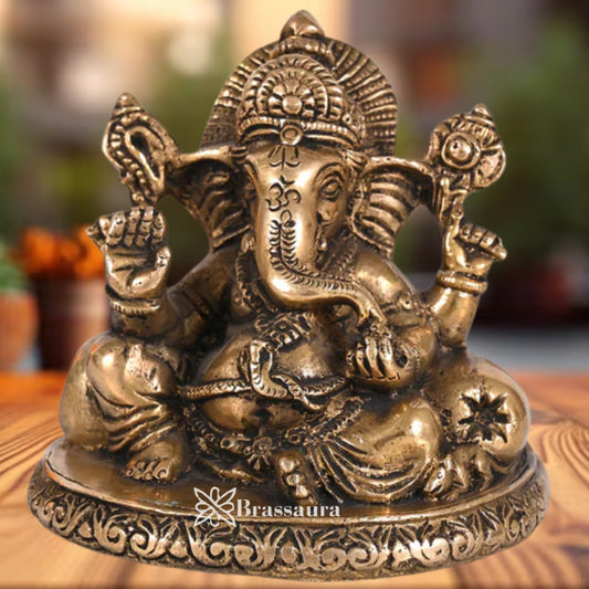 Brass Ganesha Statue Weight .7 Kg & Height 3.5 Inch