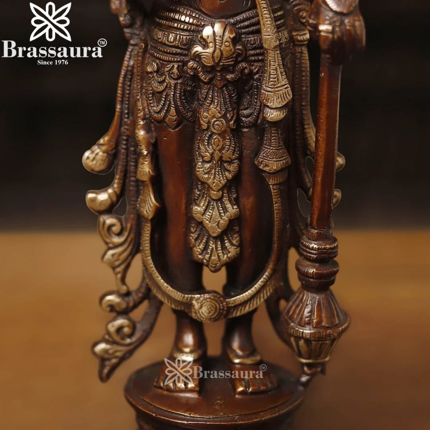 Brass Vishnu Statue Weight 3.38 Kg And Height 12.5 Inch