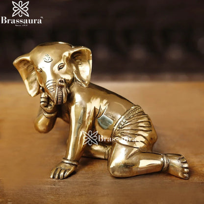 Brass Bal Ganesha Weight 3.8 Kg & Height 7 Inch