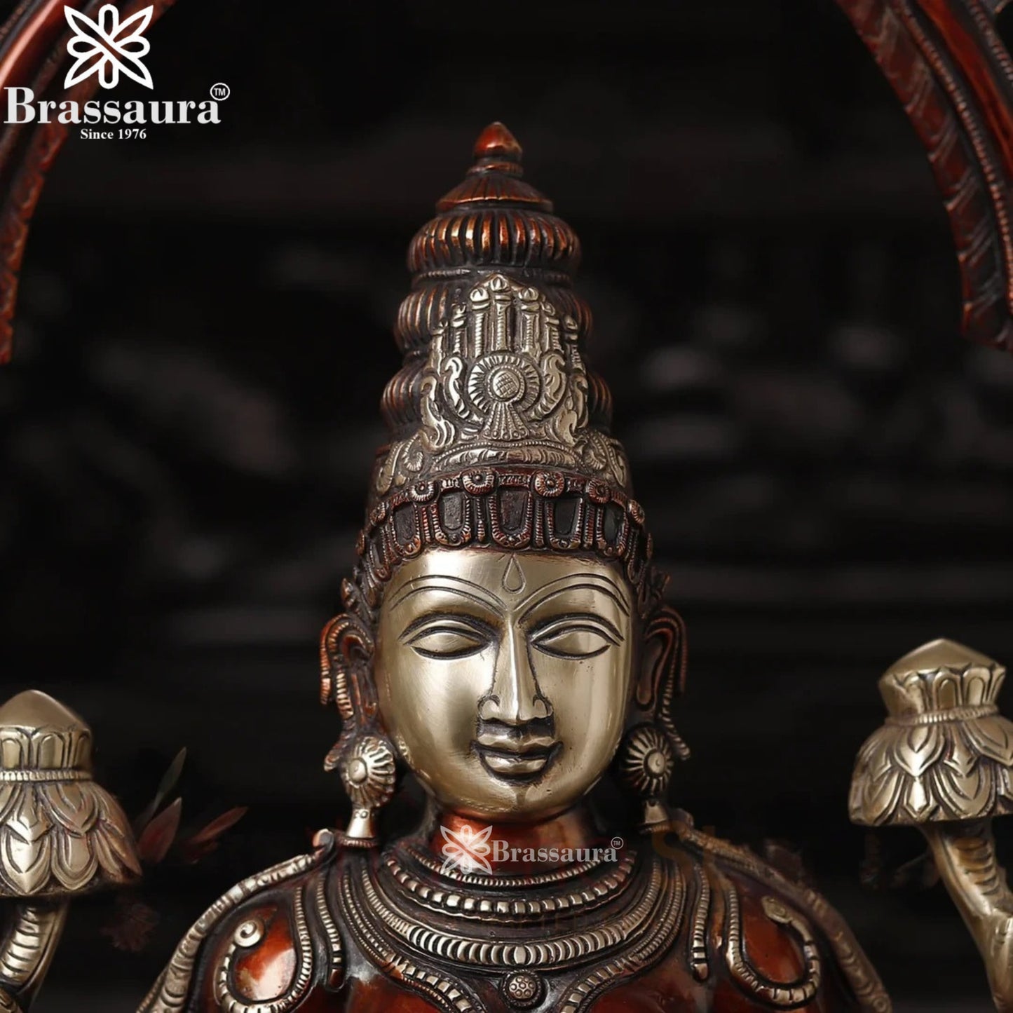 Brass Lakshmi Murti Weight 31.37 Kg And Height 32.5 Inch
