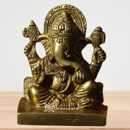 Brass Ganesha Weight .43 Kg & Height 3 Inch