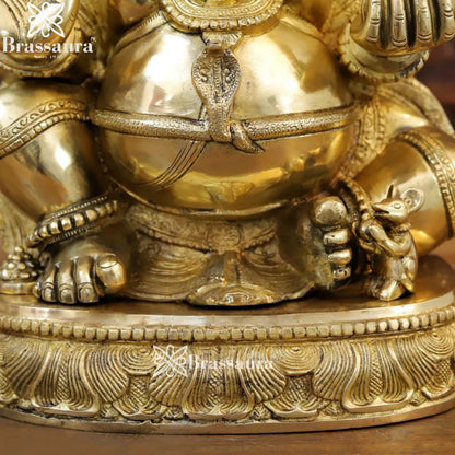 Brass Ganesha Weight 22.4 Kg & Height 20 Inch
