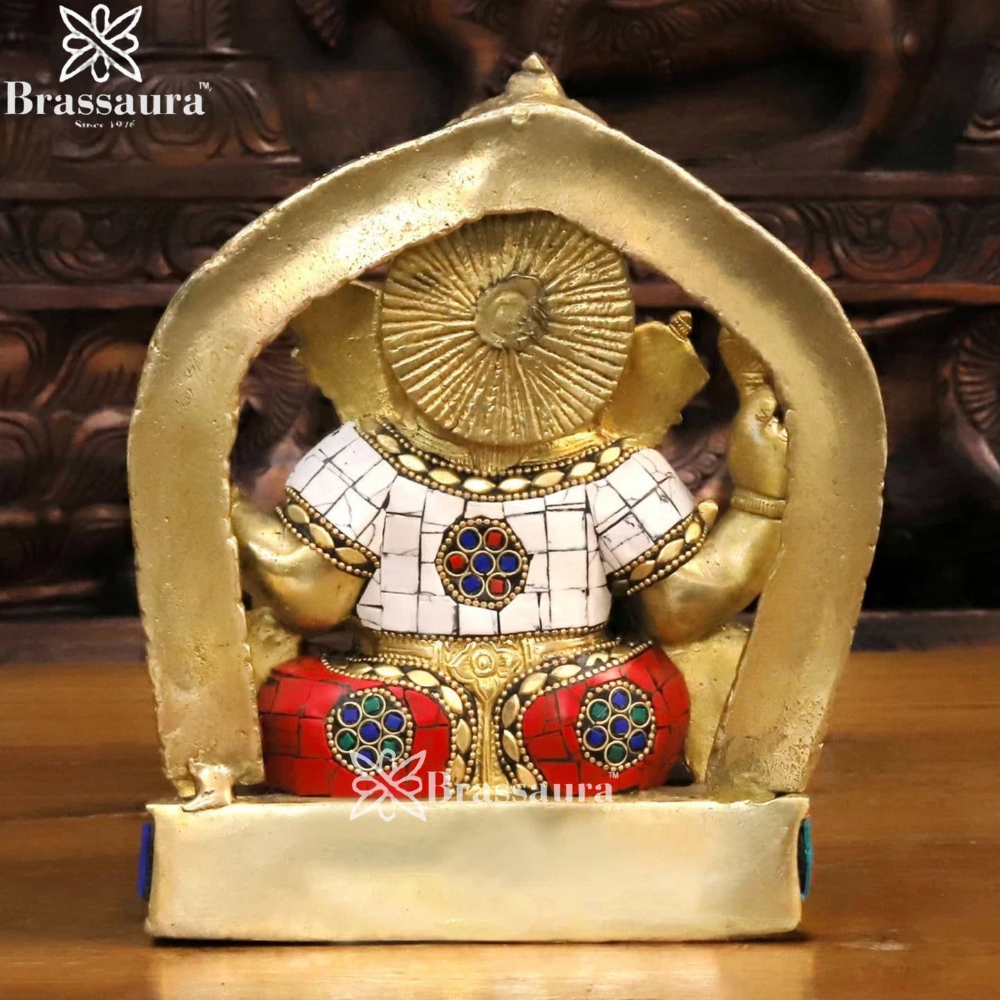 Brass Gem Stone Work Ring Ganesha Weight 9 Kg & Height 12 Inch