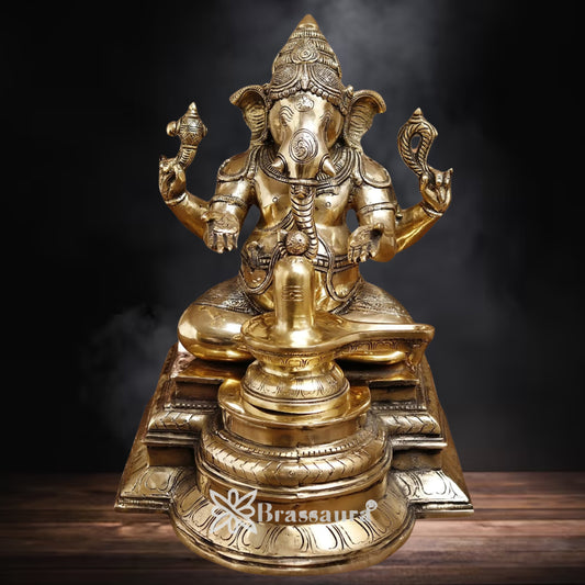 Brass Ganesha With Shivling Statue Weight 10.5 Kg And Height 14.5 Inch