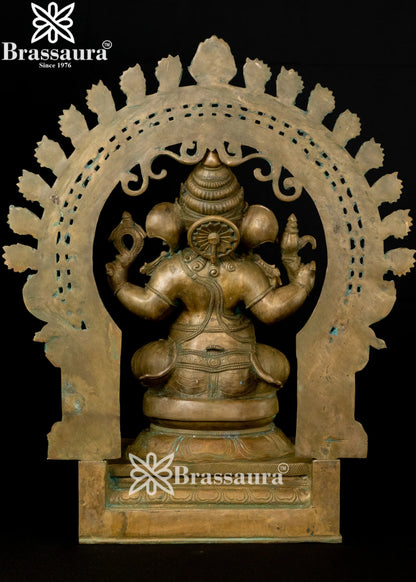 Bronze Ring Ganesha Statue Weight 22 Kg And Height 21 Inch