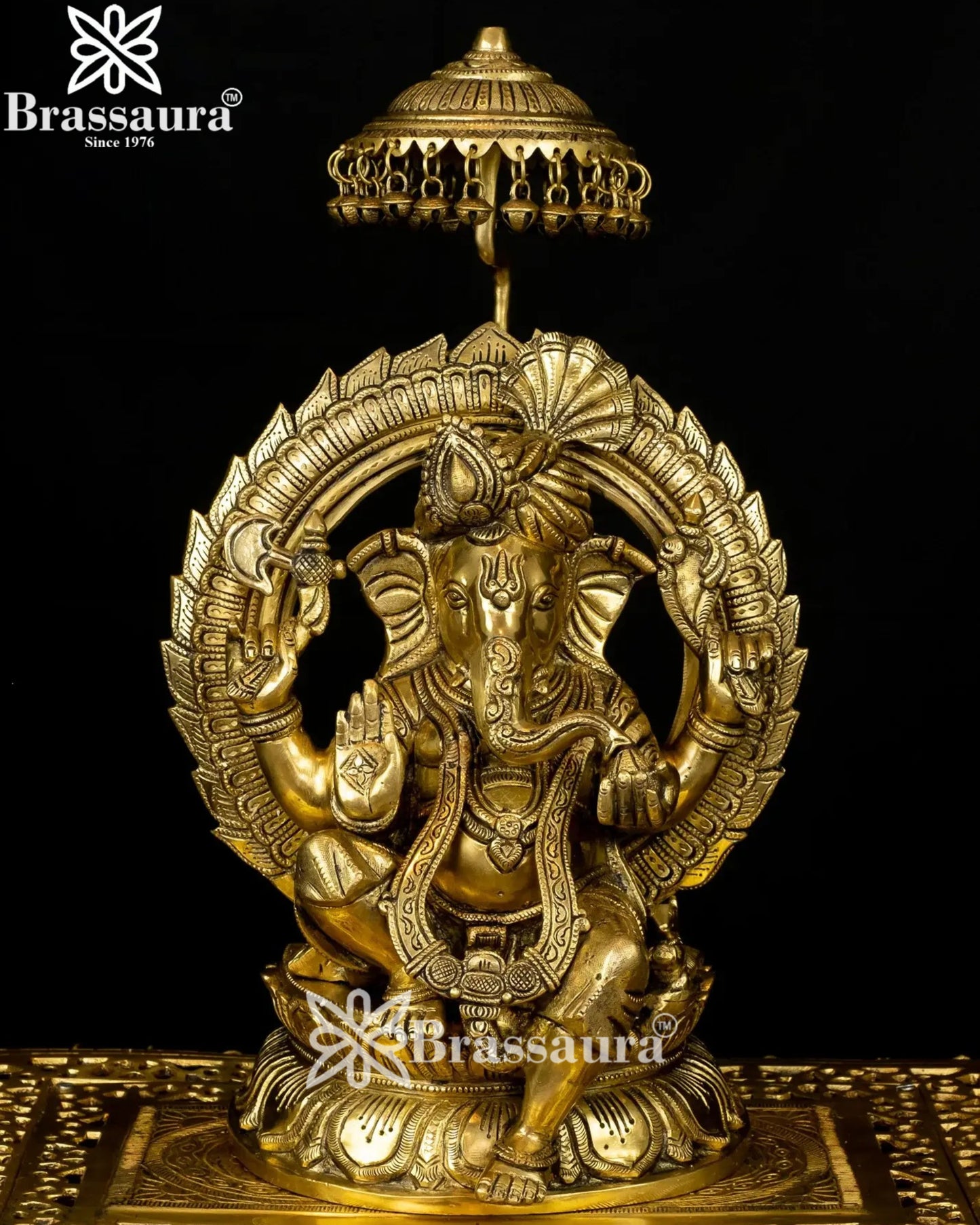 Brass Ring Ganesha Statue Weight 12.5 Kg And Height 18 Inch