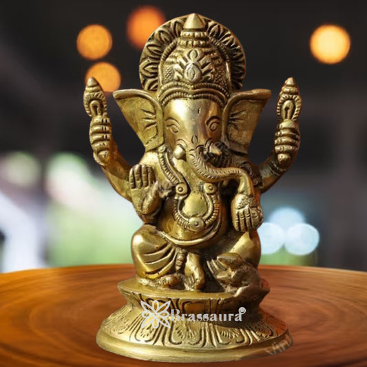 Brass Ganesha Statue Weight .39 Kg And Height 3.9 Inch