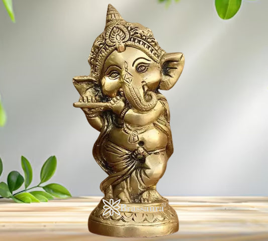 Brass Ganesha Statue Weight .9 Kg And Height 6.5 Inch