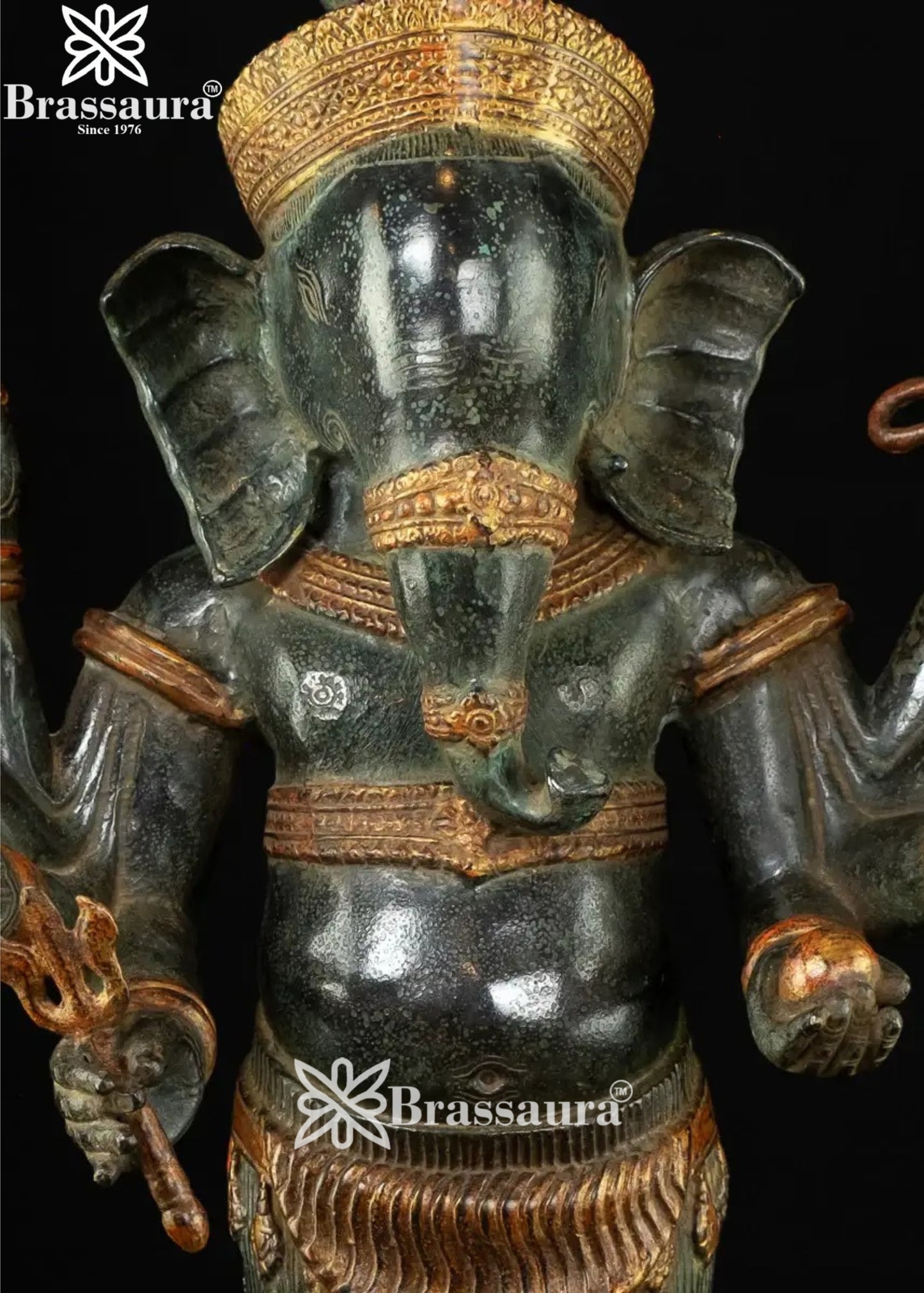 Bronze Ganesha Statue Weight 9.6 Kg And Height 24 Inch