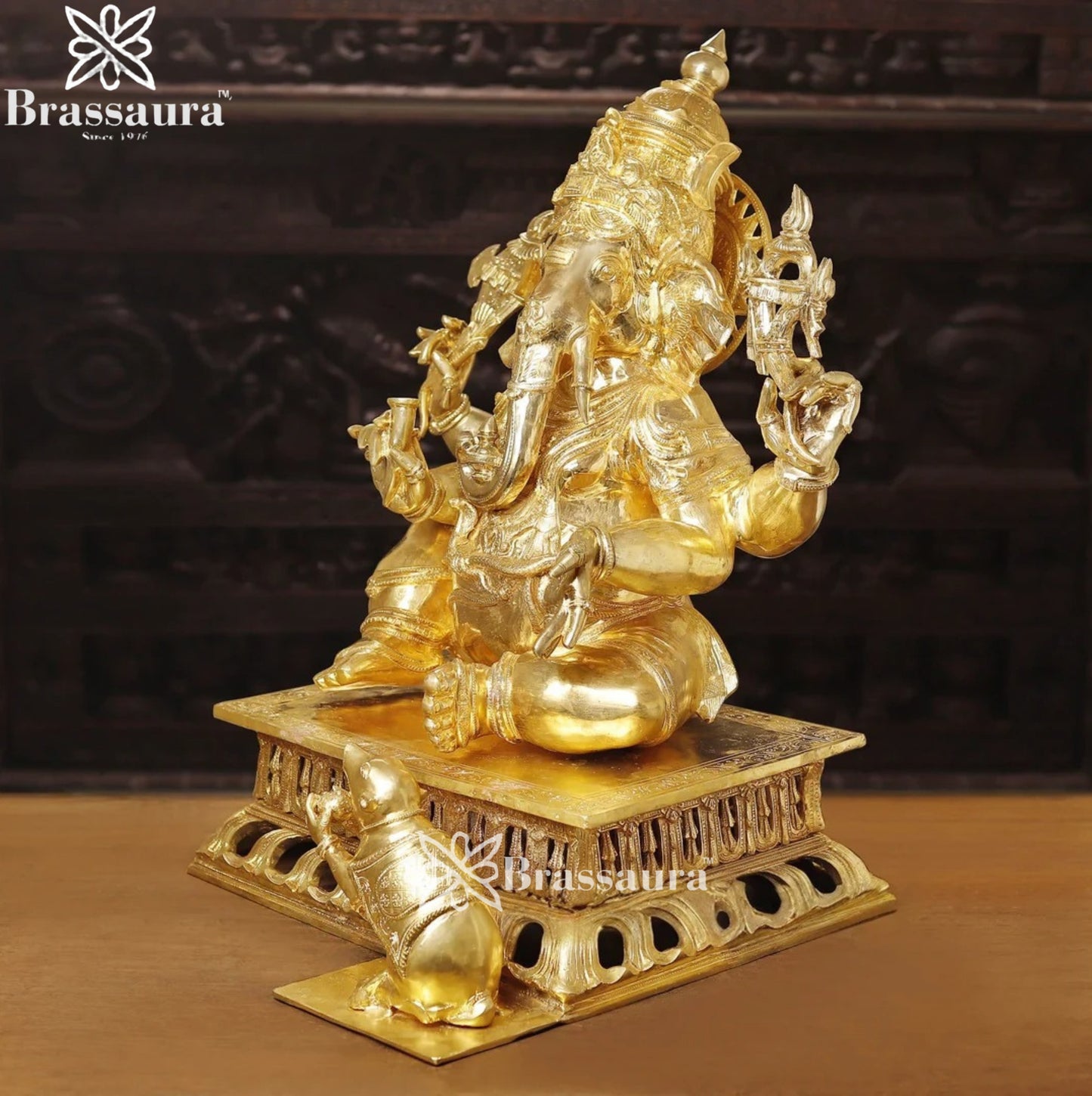 Brass Golden Big Ganesha Weight 111.2 Kg & Height 33 Inch