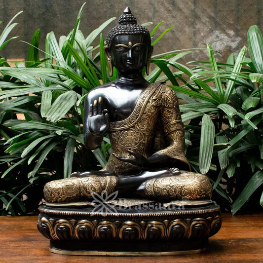 Brass Blessing Buddha Weight 23 kg & Height 22.5 Inch