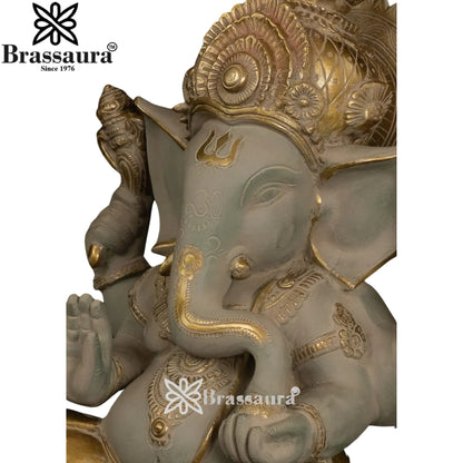 Brass Ganesha Statue Weight 9.2 Kg And Height 12 Inch