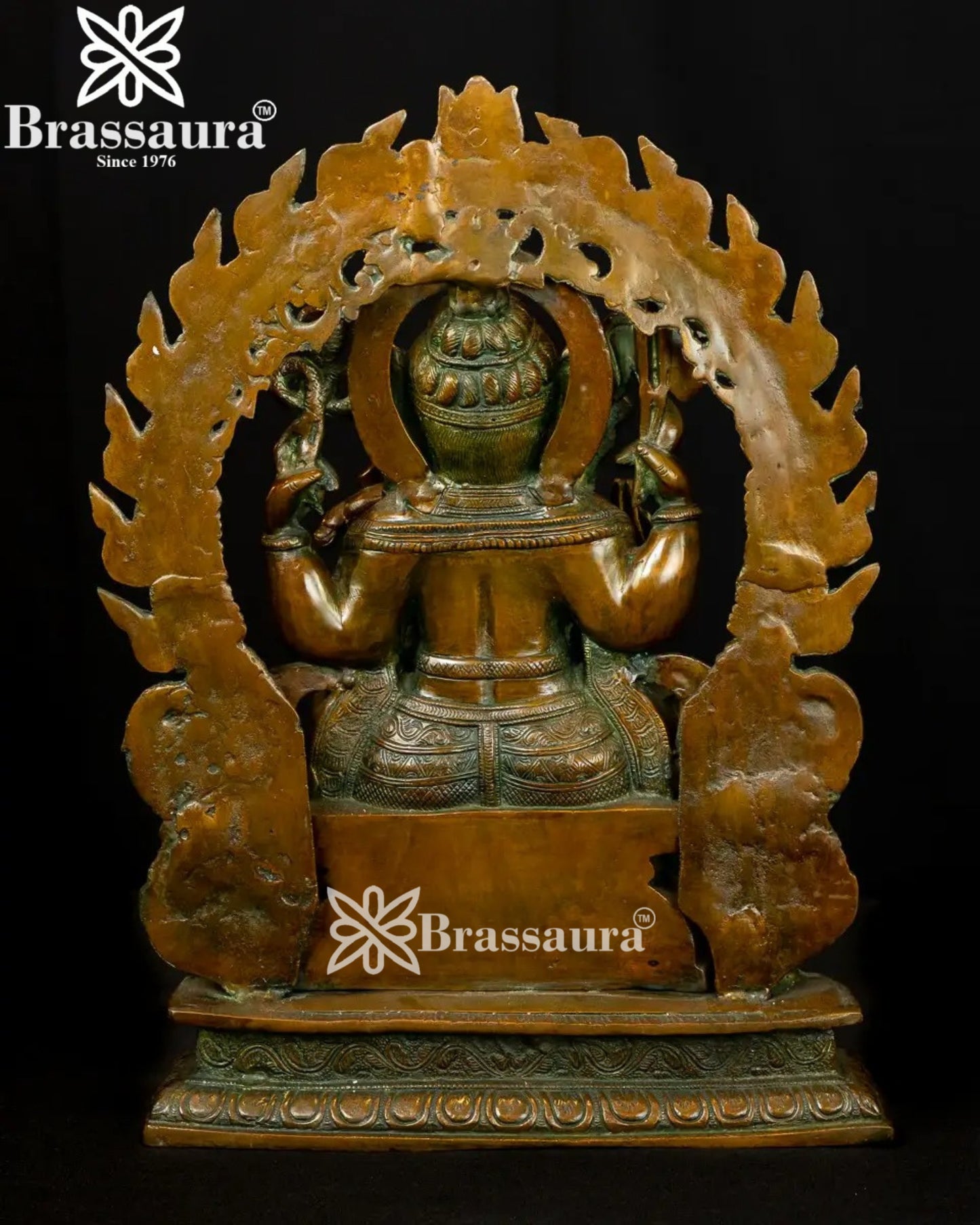 Brass Ring Ganesha Statue Weight 16.8 Kg And Height 18 Inch