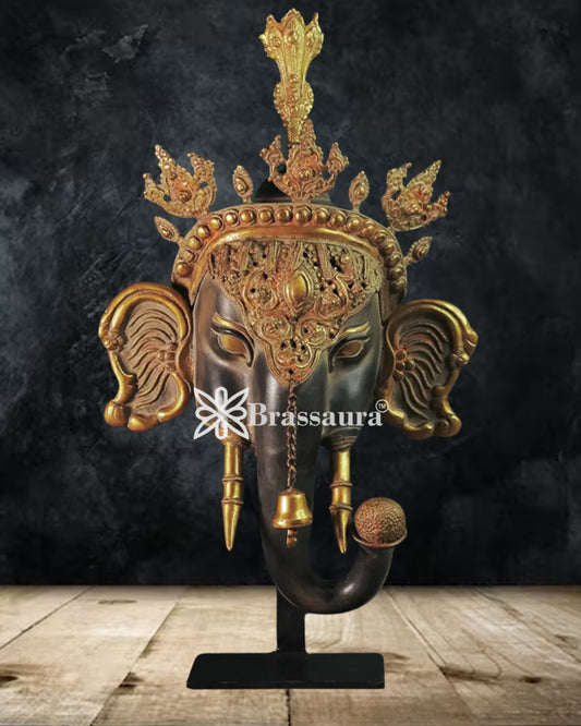 Brass Ganesha Statue Weight 6.1 Kg And Height 21.5 Inch
