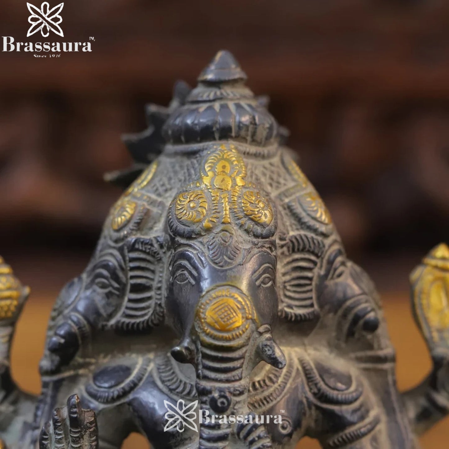 Brass Ganesha Weight 2.44 Kg & Height 7 Inch