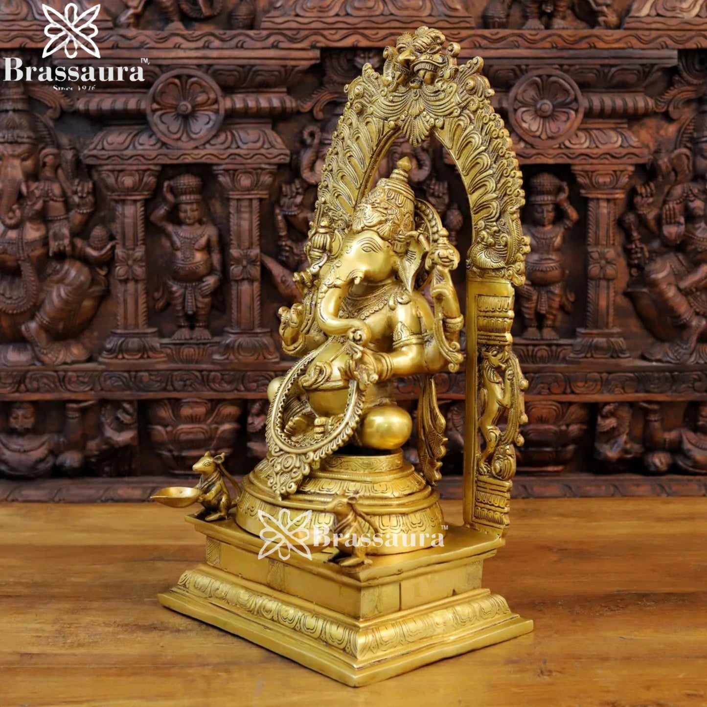 Brass Ring Ganesha Weight 24.42 Kg & Height 24 Inch