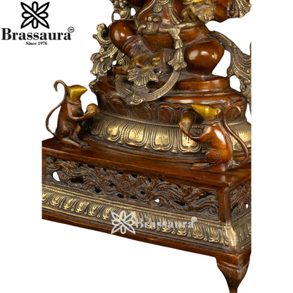 Brass Ganesha Statue Weight 25 Kg And Height 27.5 Inch