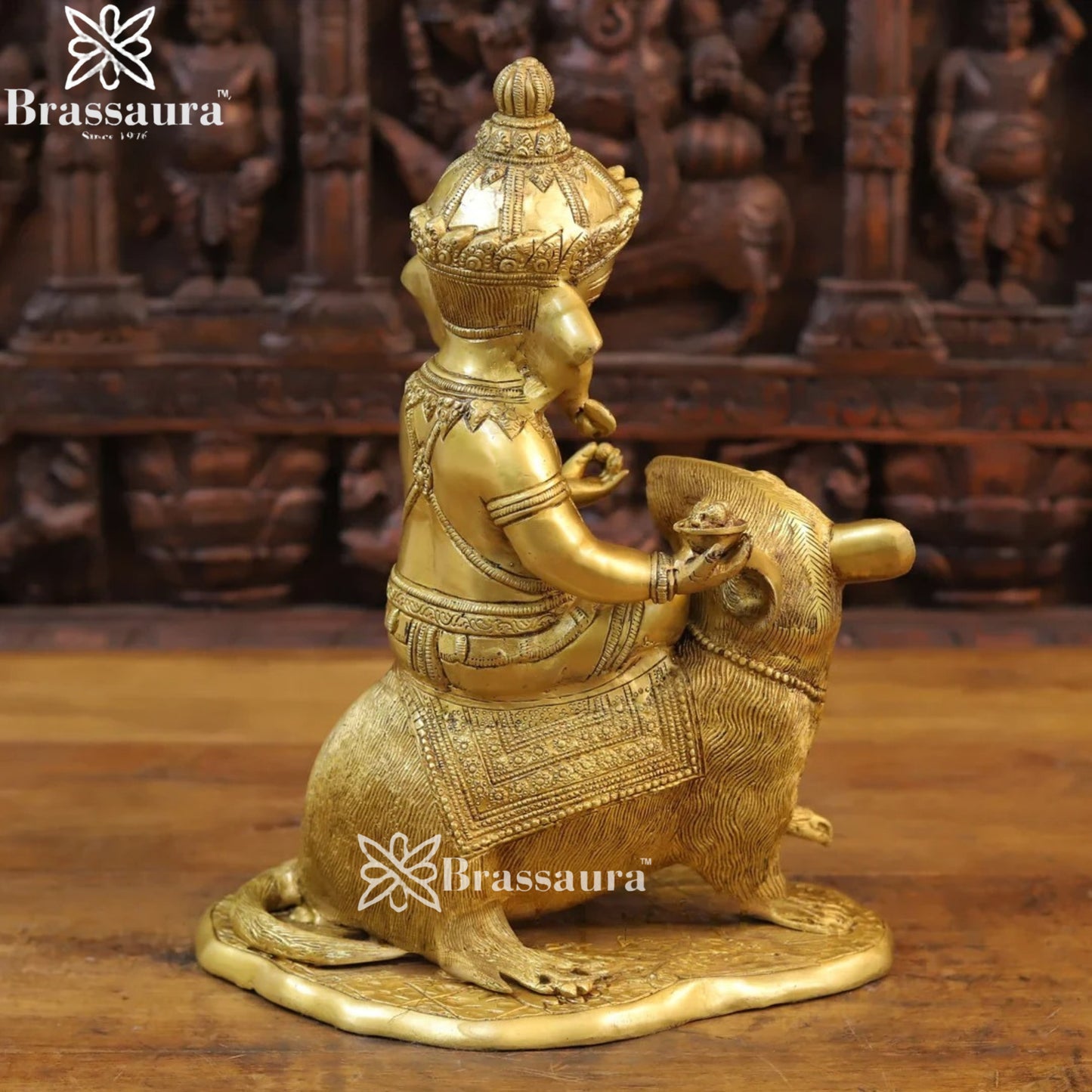 Brass Ganesha On Rat Weight 9.4 Kg & Height 15 Inch