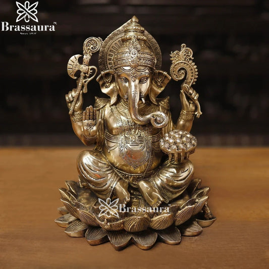 Brass Lotus Ganesha Weight 8.5 Kg & Height 11.5 Inch