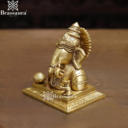 Brass Ganesha Brust Weight 2.3 Kg & Height 5.5 Inch