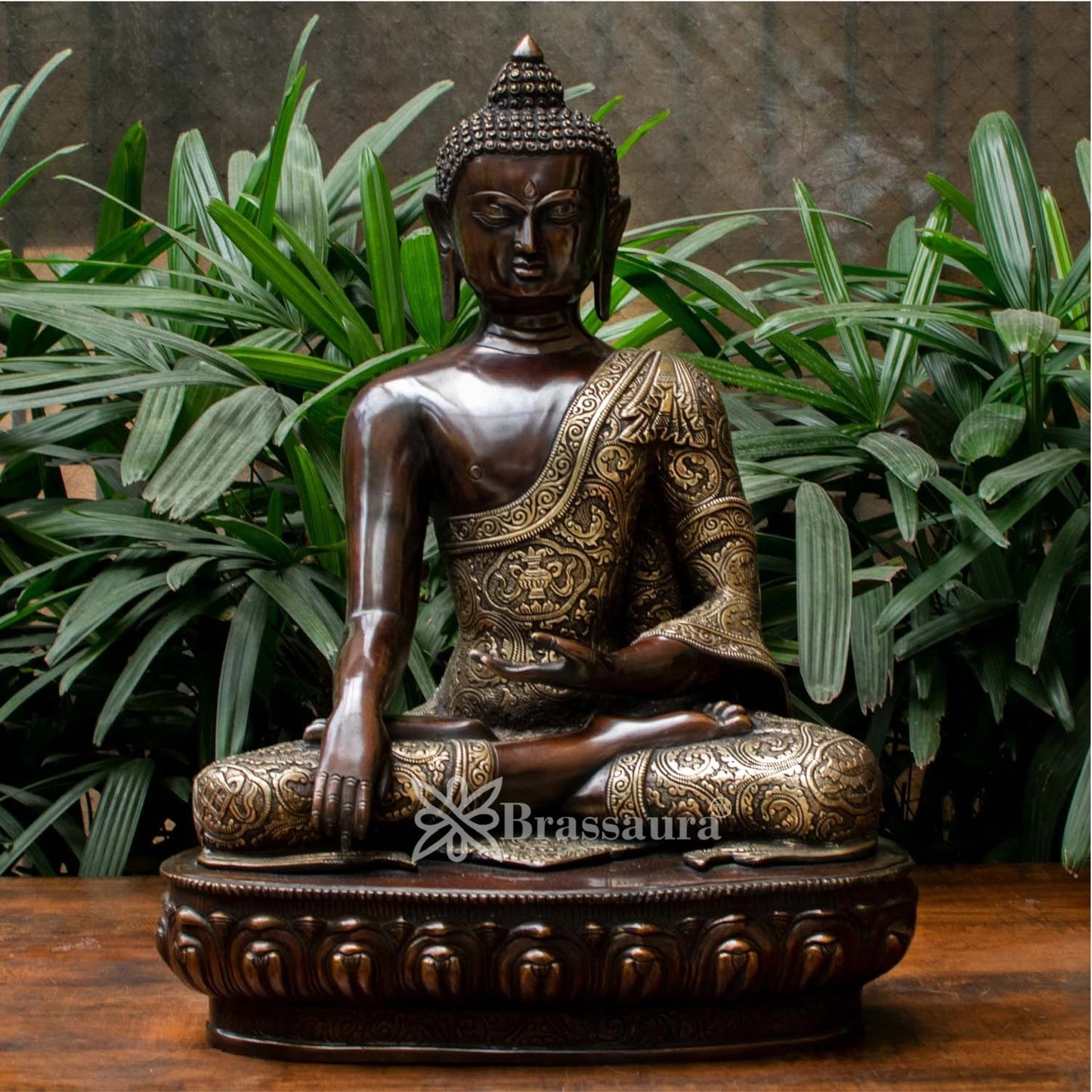 Brass Bhumisprasa Buddha Weight 23 kg & Height 22.5 Inch