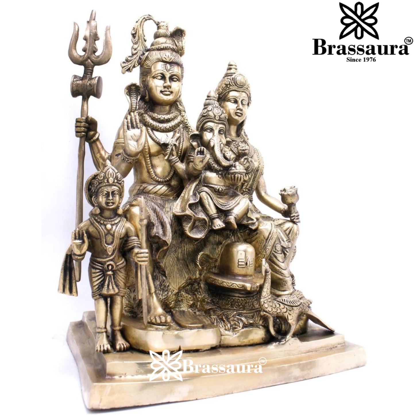 Brass Classic Shiv Family  Weight 14 Kg & Height 15 Inch