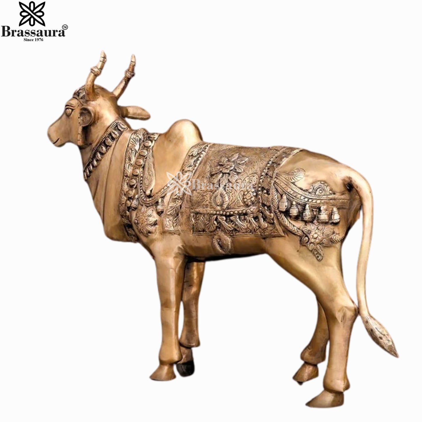 Brass Nandi For Home Décor And Gift Items Weight 33.46 kg Height 27 Inch