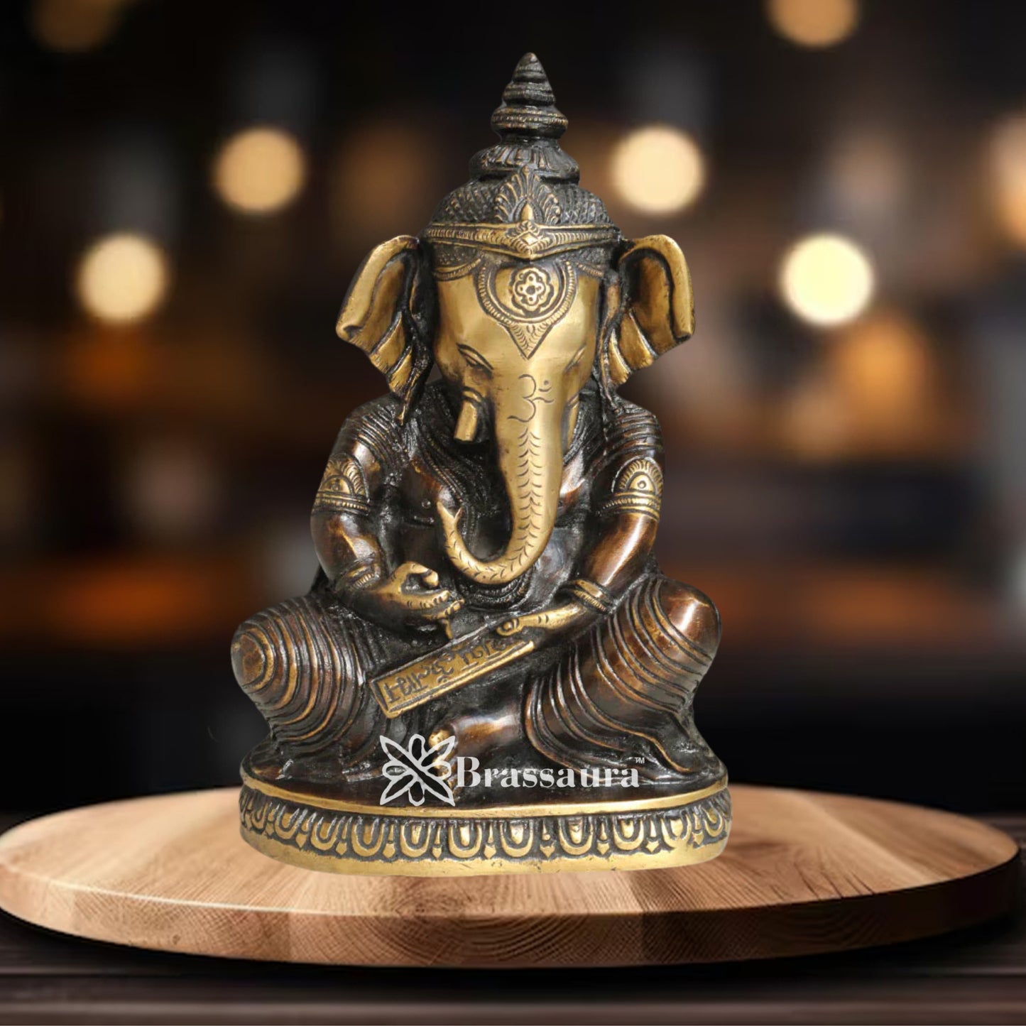 Brass Ganesha Write Mahabharat Statue Weight 2.5 Kg And Height 9.5 Inch