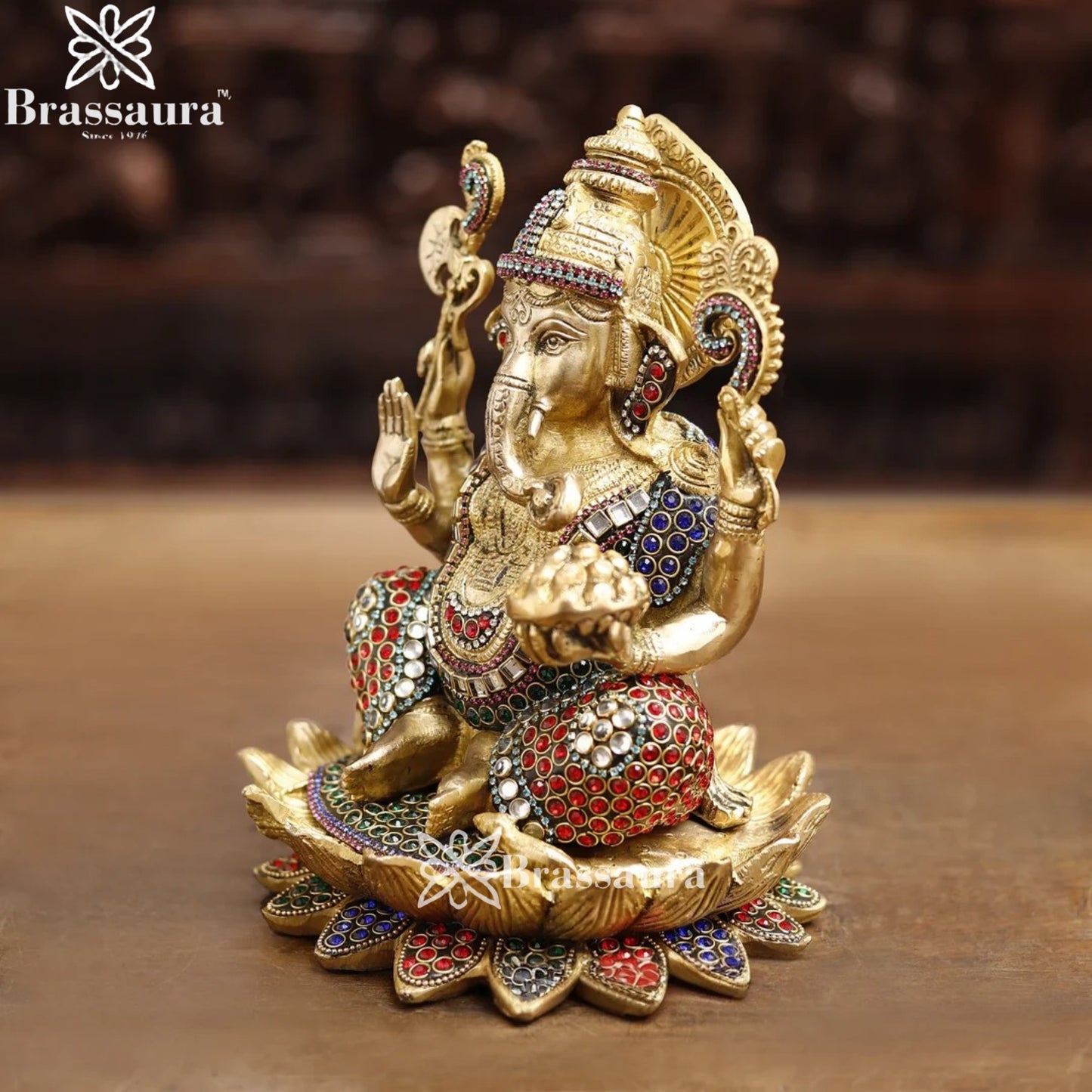 Brass Gem Stone Work Ganesha Weight 5.5 Kg & Height 9.5 Inch