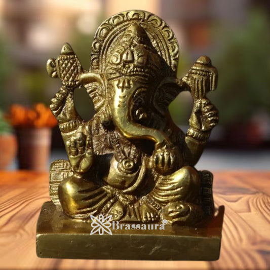 Brass Ganesha Statue Weight .43 Kg And Height 3 Inch